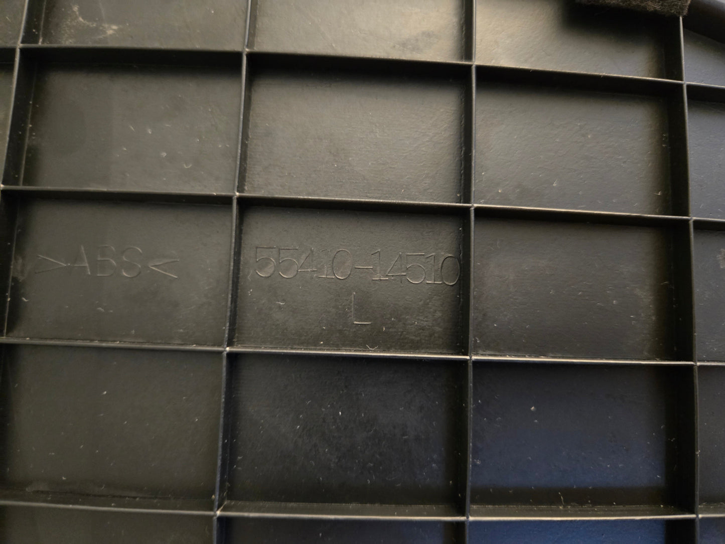 Toyota Dash Panel Eyebrow LHD 93-96